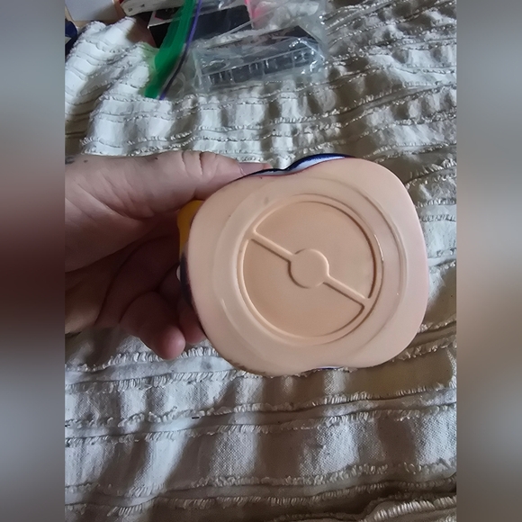 Sailor moon coin bank - Picture 3 of 4